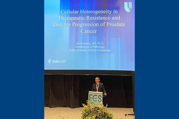 Jiaoti Huang, MD, PhD, presents in Singapore